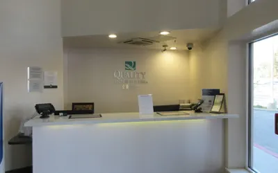 Photo 4 - Quality Inn & Suites Fresno Northwest