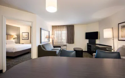 Photo 3 - Sonesta Simply Suites Irvine Spectrum