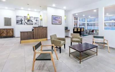 Photo 3 - La Quinta Inn by Wyndham Steamboat Springs