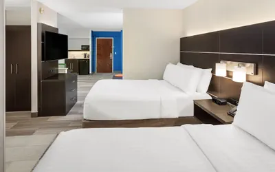 Photo 3 - Holiday Inn Express Hotel & Suites South Portland by IHG