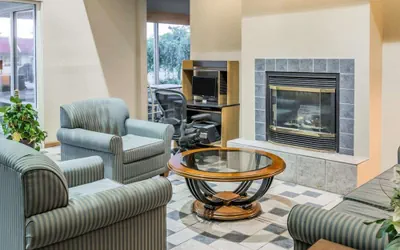 Photo 2 - Quality Inn Kalamazoo near Wings Stadium