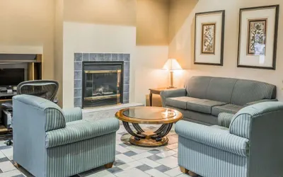 Photo 3 - Quality Inn Kalamazoo near Wings Stadium