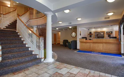 Photo 3 - Best Western Plus Executive Court Inn & Conference Center