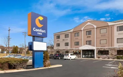 Photo 2 - Comfort Inn Bordentown near NJ Turnpike