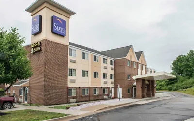 Photo 2 - MainStay Suites Pittsburgh Airport