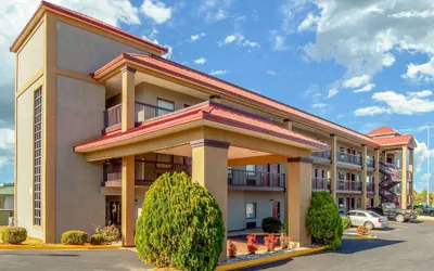 Photo 2 - Quality Inn West Columbia - Cayce
