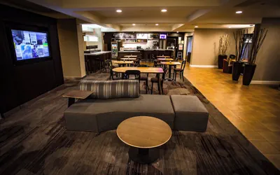 Photo 5 - Courtyard by Marriott Memphis East/Bill Morris Parkway