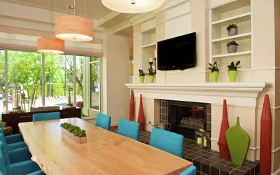 Photo 3 - Hilton Garden Inn Seattle/Renton