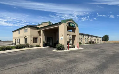 Photo 2 - Quality Inn & Suites Meridian - West Boise
