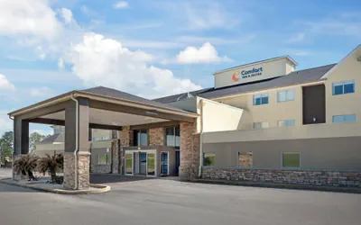 Photo 2 - Comfort Inn & Suites Crystal Inn Sportsplex