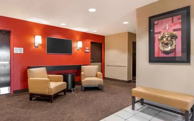 Photo 4 - Extended Stay America Select Suites - St. Louis - O' Fallon, IL