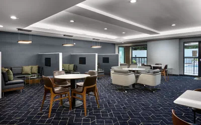 Photo 5 - Courtyard by Marriott Winston-Salem Hanes Mall