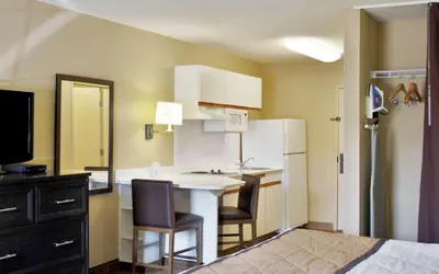 Photo 2 - Candlewood Suites Beachwood Cleveland by IHG