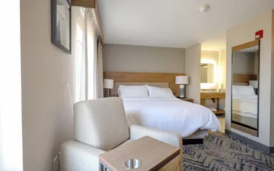 Photo 3 - Candlewood Suites Beachwood Cleveland by IHG