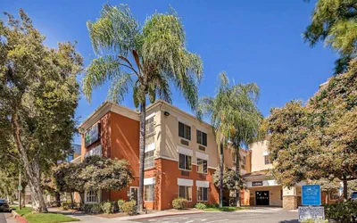Photo 2 - Extended Stay America Suites Los Angeles Glendale