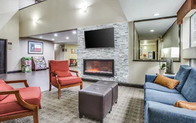 Photo 5 - Comfort Inn & Suites Love Field - Dallas Market Center