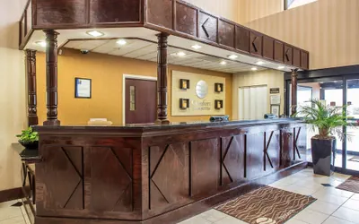 Photo 3 - Comfort Inn & Suites Ft. Jackson Maingate