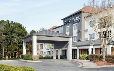 Courtyard Suwanee by Marriott