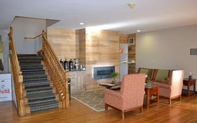 Photo 4 - Country Inn & Suites by Radisson, Gurnee, IL