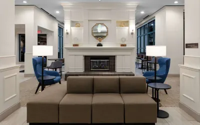Photo 3 - Hilton Garden Inn Atlanta Perimeter Center