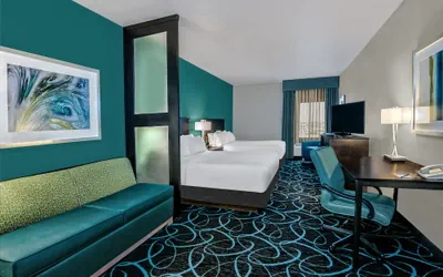 Photo 3 - Holiday Inn Express Hotel & Suites Fort Worth Southwest I-20 by IHG
