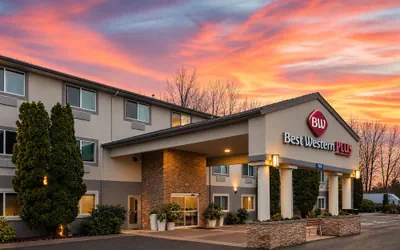 Best Western Plus Burlington Skagit Valley Inn