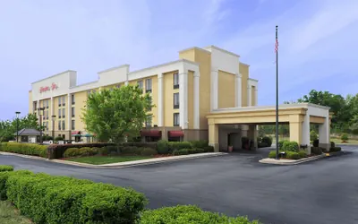 Photo 2 - Hampton Inn Spartanburg-North I-85