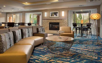 Photo 2 - Courtyard by Marriott North Seattle/Lynnwood