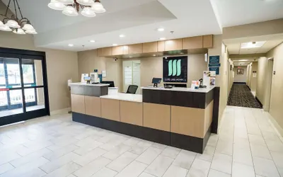 Photo 4 - Mainstay Suites Knoxville Airport