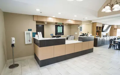 Photo 3 - Mainstay Suites Knoxville Airport