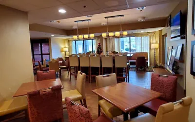 Photo 3 - Hampton Inn Hillsville