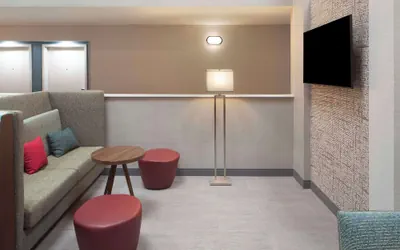Photo 5 - Hampton Inn Athens