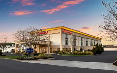 Photo 2 - Hampton Inn Milledgeville