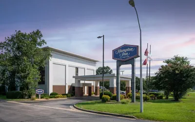 Photo 2 - Hampton Inn Raleigh/Clayton I-40