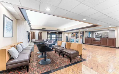 Photo 2 - Hampton Inn Stroudsburg/Poconos