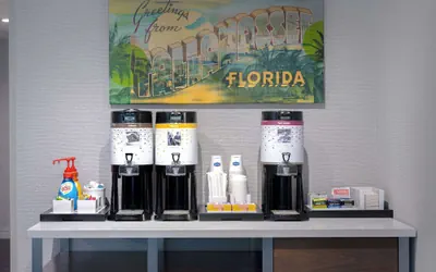 Photo 3 - Hampton Inn Tallahassee-Central