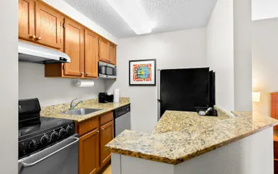 Photo 2 - MainStay Suites Middleburg Heights Cleveland Airport
