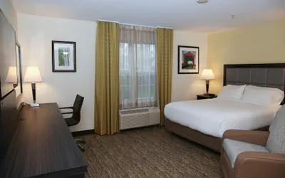 Photo 3 - Candlewood Suites Portland - Scarborough by IHG