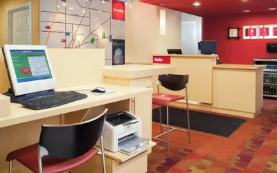 Photo 5 - Towneplace Suites By Marriott Findlay