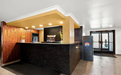 Photo 4 - Best Western Chieftain Inn