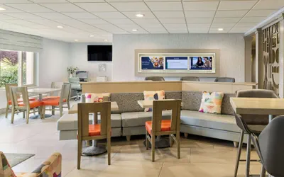 Photo 4 - SpringHill Suites By Marriott Prescott