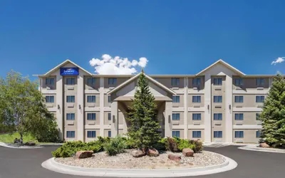 Photo 2 - Baymont by Wyndham Elko