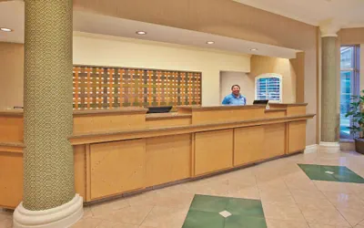 Photo 3 - La Quinta Inn & Suites by Wyndham Winston-Salem