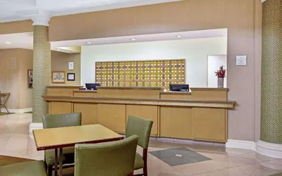 Photo 5 - La Quinta Inn & Suites by Wyndham Winston-Salem