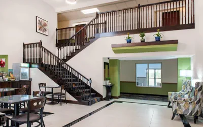 Photo 4 - Quality Inn & Suites Anderson I-69