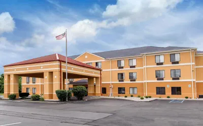 Photo 2 - Quality Inn & Suites Anderson I-69