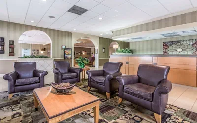 Photo 3 - Clarion Inn Morgan City