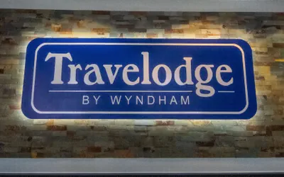 Photo 3 - Travelodge by Wyndham Pueblo