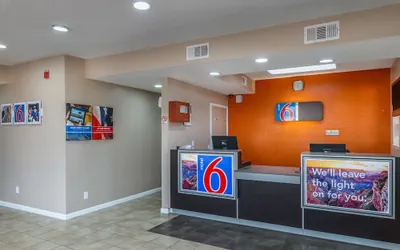 Photo 5 - Motel 6 Waxahachie, TX