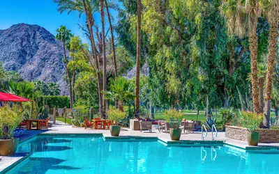 Photo 2 - Indian Wells Resort Hotel